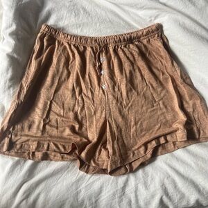 Boheme Linen Shorts M/L NWT
